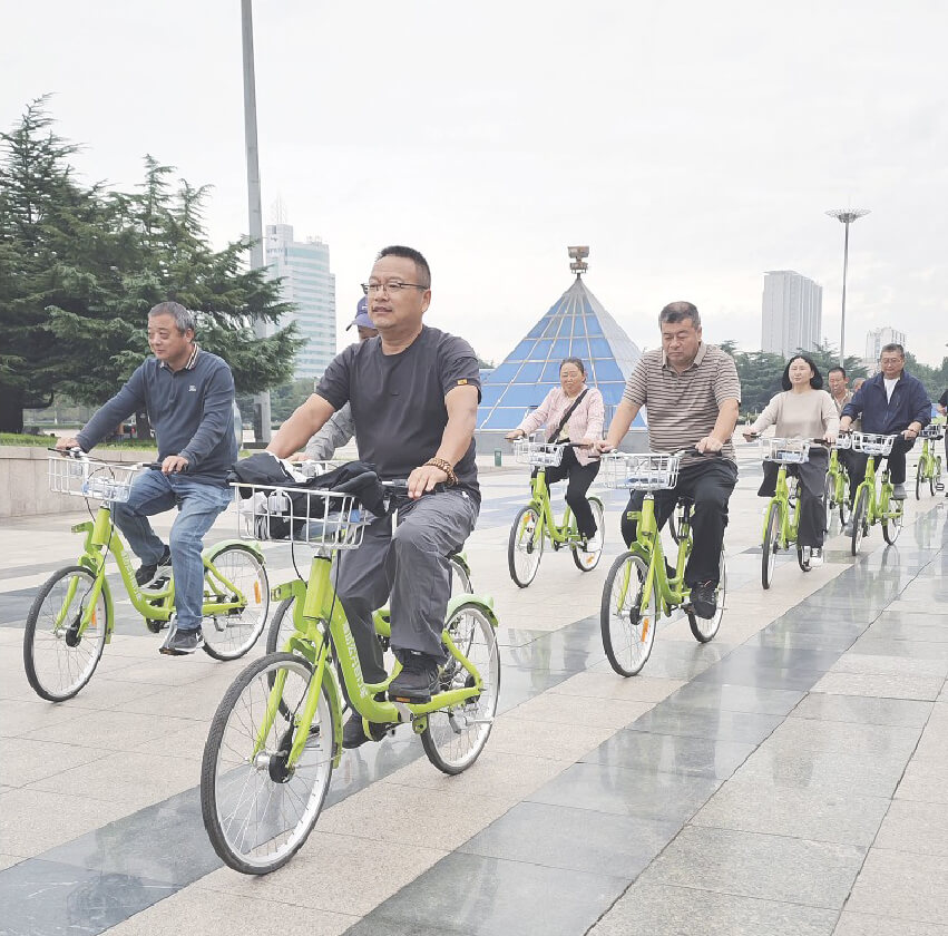 一場(chǎng)騎行一路景倡導(dǎo)綠色出行 一場(chǎng)騎行一路景倡導(dǎo)綠色出行