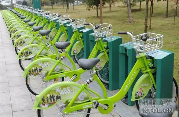 湘潭春節(jié)新風：騎自行車逛博物館白沙灘上看仙境