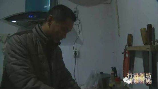 你每天都騎的公共自行車 少不了他們的付出