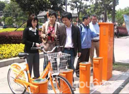 臺北市相關(guān)部門來常熟考察公共自行車項目