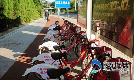 煙臺公共自行車使用量增十倍  報廢車輪堆成山