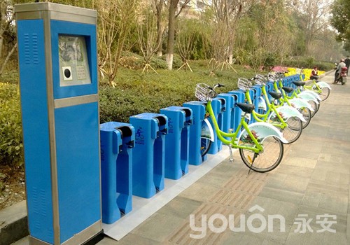 岳陽市公共自行車租賃迎高峰  日租用量20000次